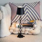 מנורת שרשרת שחורה – טאצ’ אחד לאור בדיוק כמו שאתם אוהבים