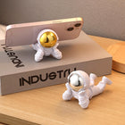 מחזיק טלפון אסטרונאוט — פריט דקורטיבי שעושה חיוך