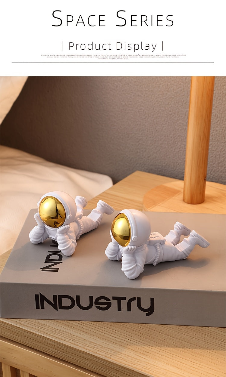 מחזיק טלפון אסטרונאוט — פריט דקורטיבי שעושה חיוך