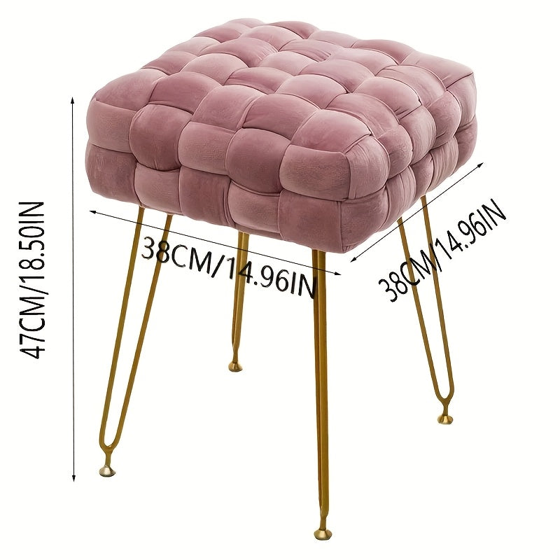 הדום/שרפרף ארוג בסגנון מודרני — רגלי מתכת מוזהבות וריפוד קטיפתי