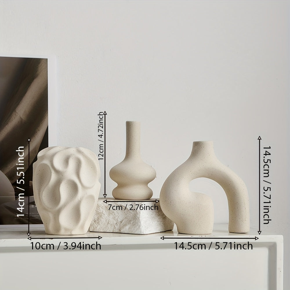 סט 3 אגרטלים מקרמיקה — מינימליסטי, עגול/דונאט וגיאומטרי