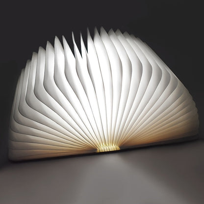 מנורת “ספר” מעץ מתקפל — 3 גווני אור, נפתחת 0–360°