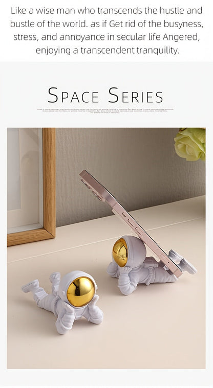 מחזיק טלפון אסטרונאוט — פריט דקורטיבי שעושה חיוך